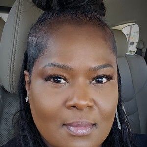 Meet your Posher, Kymberly